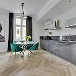 Monte Cassino 51 By Baltica Daire