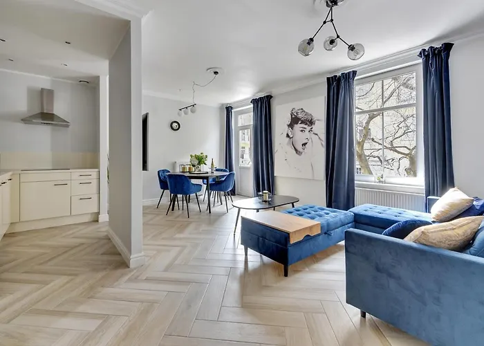 Monte Cassino 51 By Baltica * Sopot